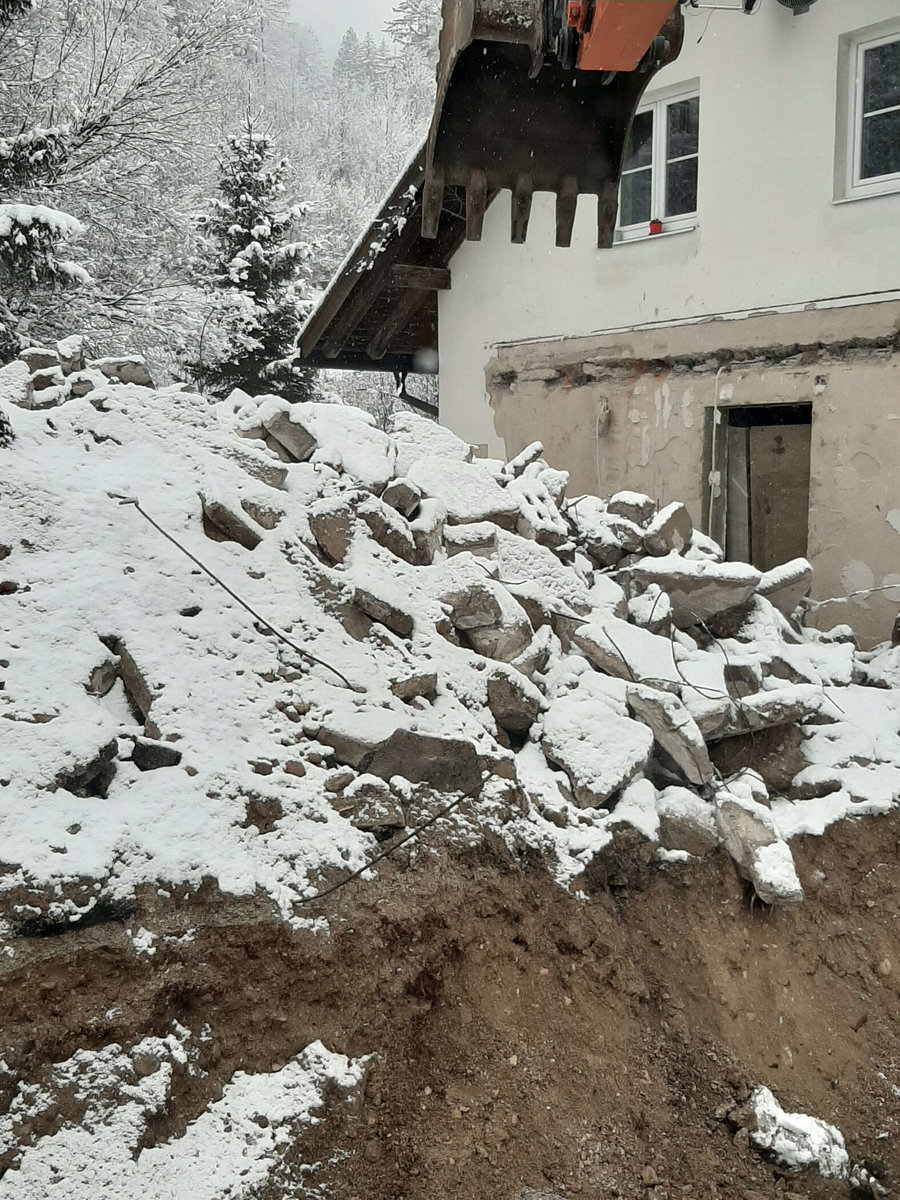 Winterdienst von Salamon Erdbewegung und Winterdienst